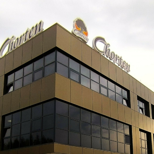 Grupa Chorten kupiła sieć ponad 500 sklepów Euro